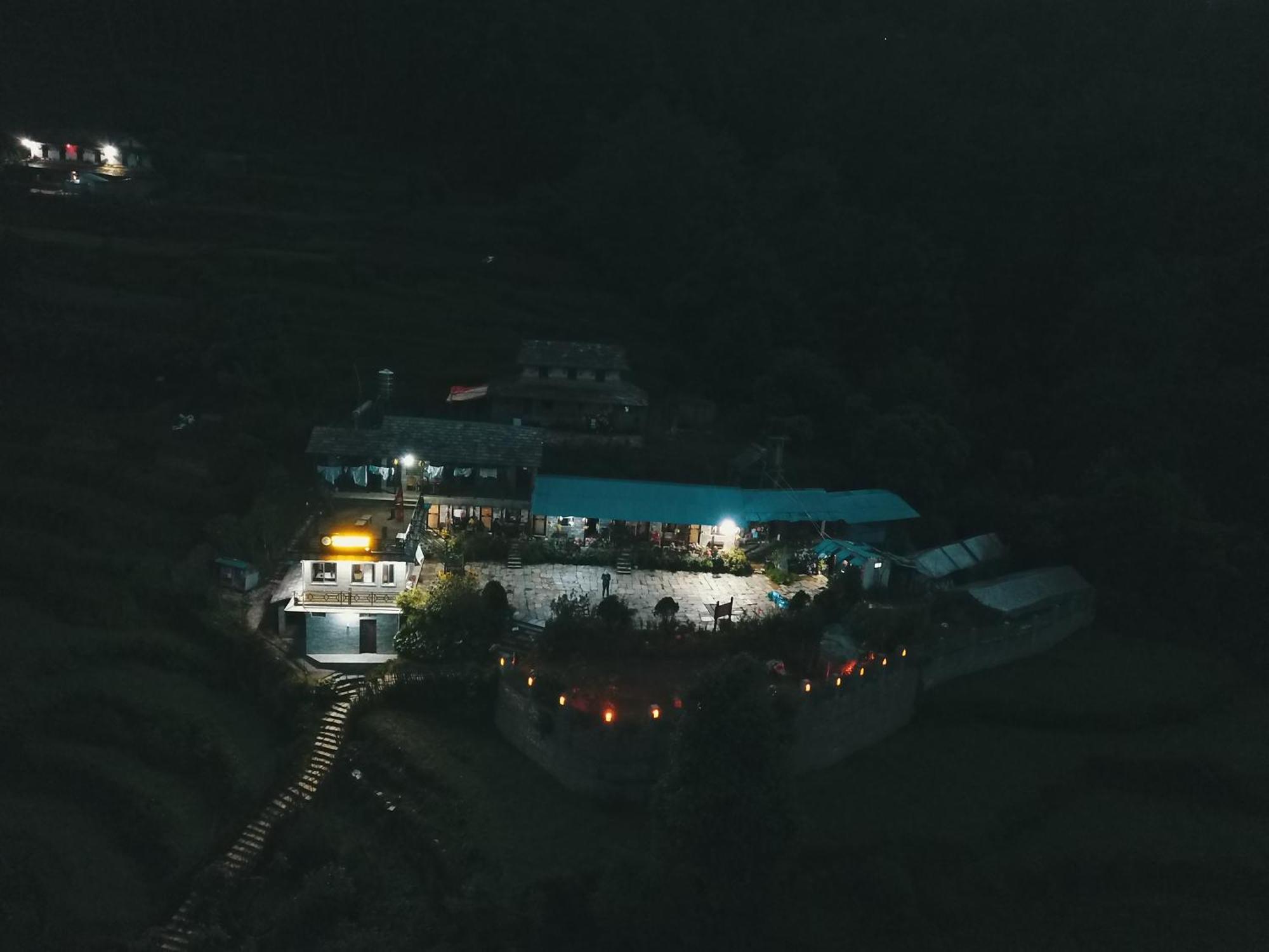 Astam Panorama View Point Lodge And Restaurant, Annapurna-10, Ghandruk ,Agarju מראה חיצוני תמונה